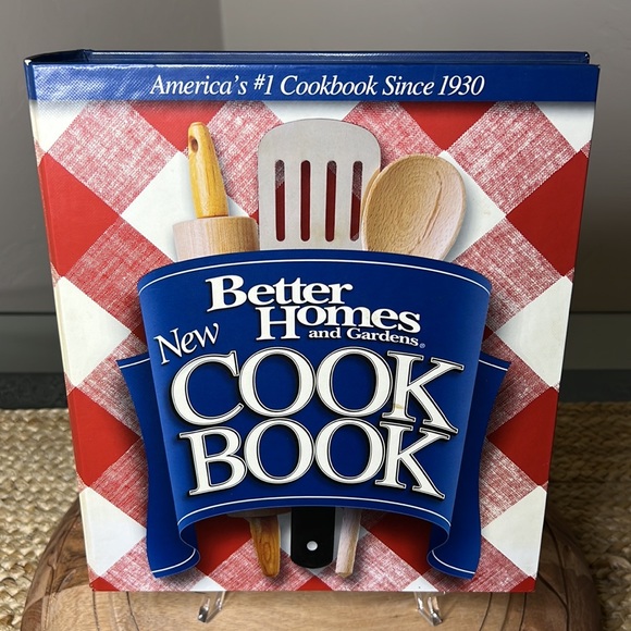 Better Homes & Gardens Recipe Cookbook - 12th Edition - Picture 3 of 10